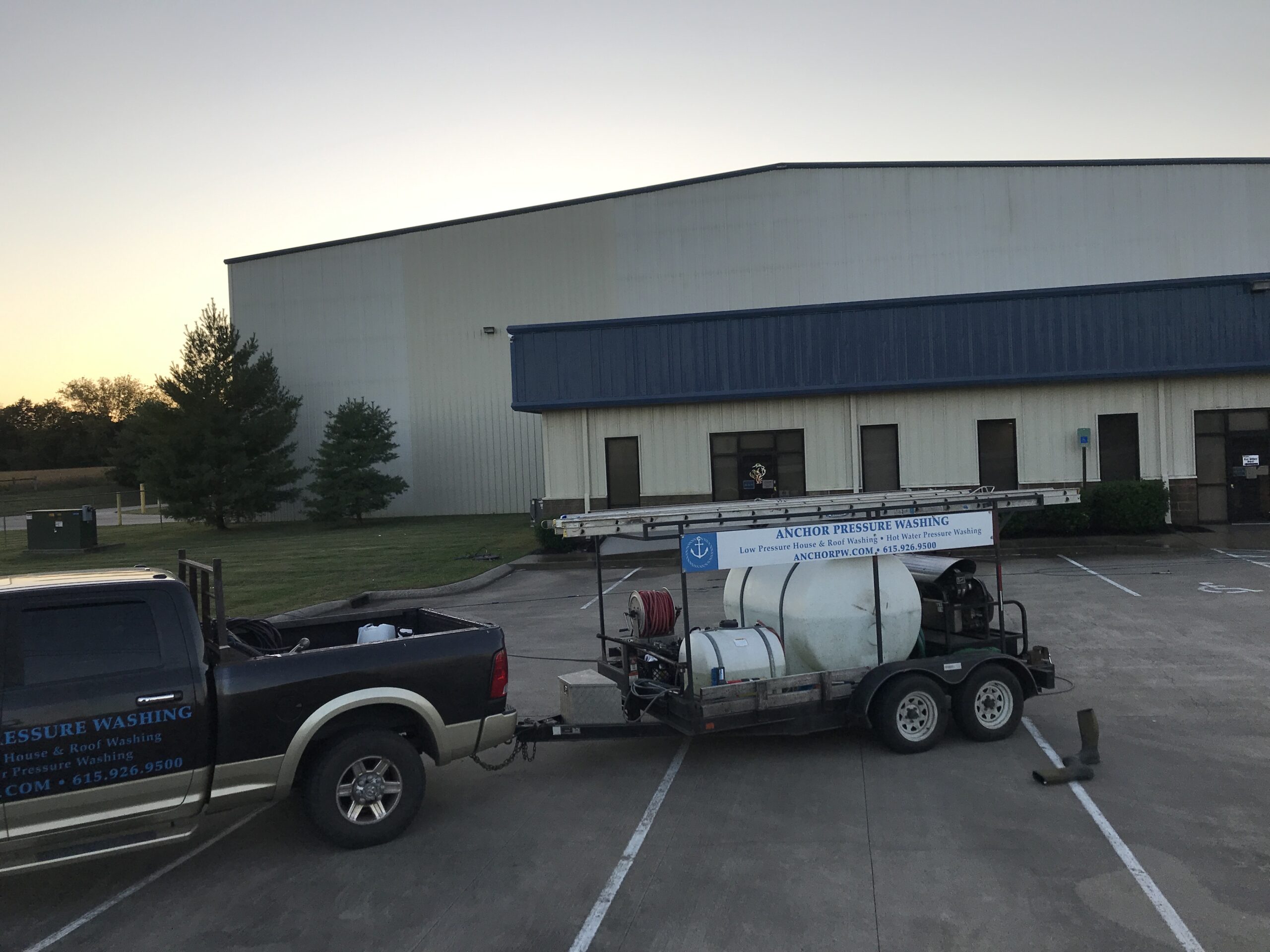 Commercial pressure washing services in Middle Tennessee
